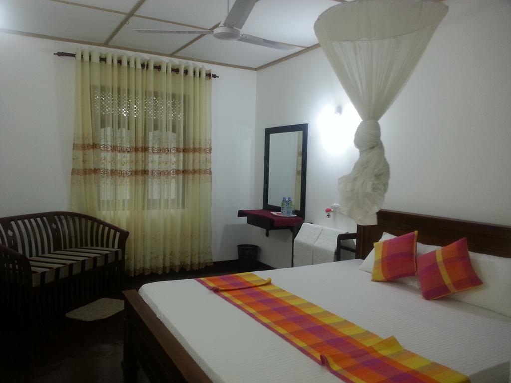 Damith Homestay Tangalle Exterior foto